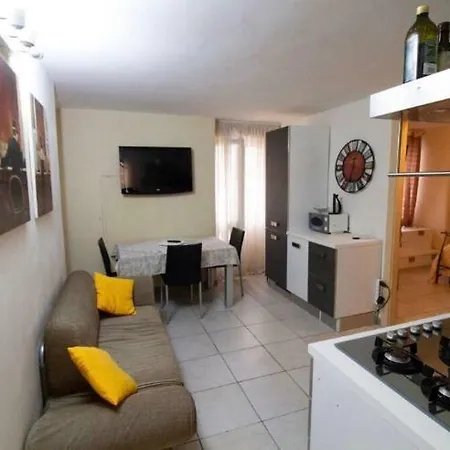 Caniglia Apartamento *