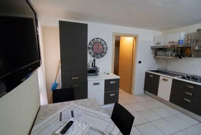 아파트 Caniglia 프란카빌라 폰타나